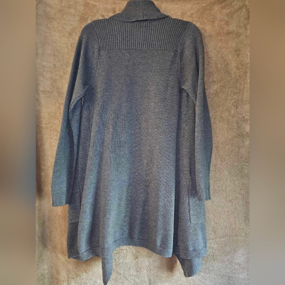Staccato Cardigan - Picture 2 of 3